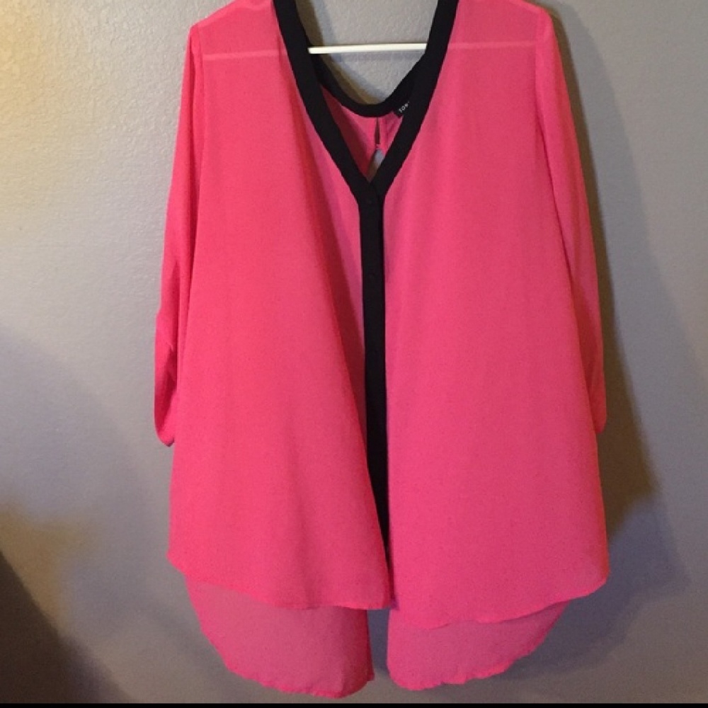 FLASH SALE! Torrid Pink Blouse
